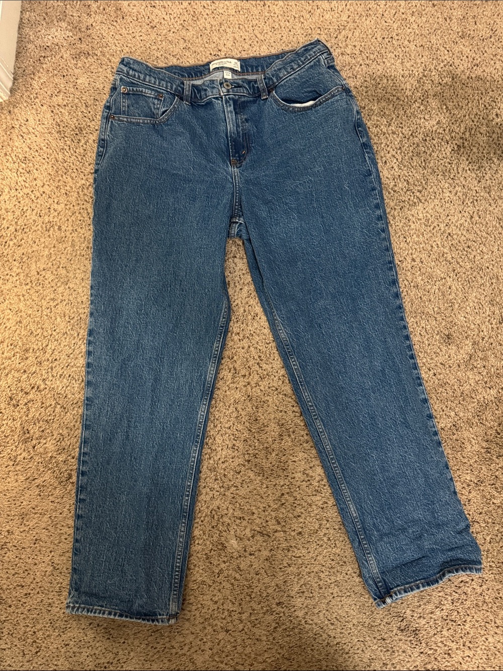 Abercrombie & Fitch Women’s 90s straight mid rise